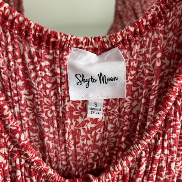 Flowy patterned sundress - Picture 2 of 4